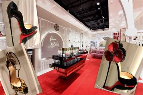louboutin careers